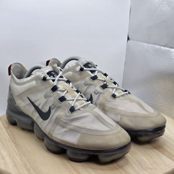 Size 11- Nike Air VaporMax 2019 Moon Particle - AR6631-200 - Picture 5 of 12